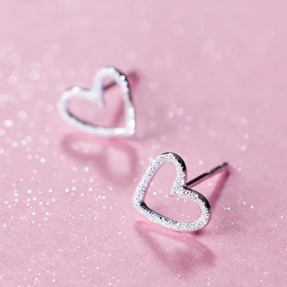 simple girls heart earrings silver Other - .925 Sterling Silver Hollow Heart Minimalist